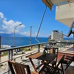 Sea View In 060 Apartment