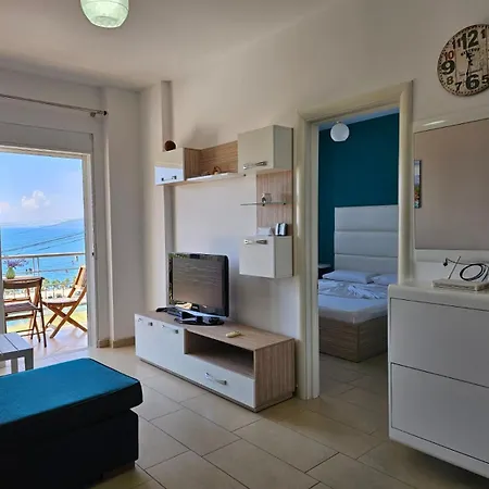 Apartment Sea View In 060