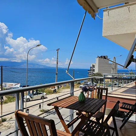 Sea View In 060 Apartment